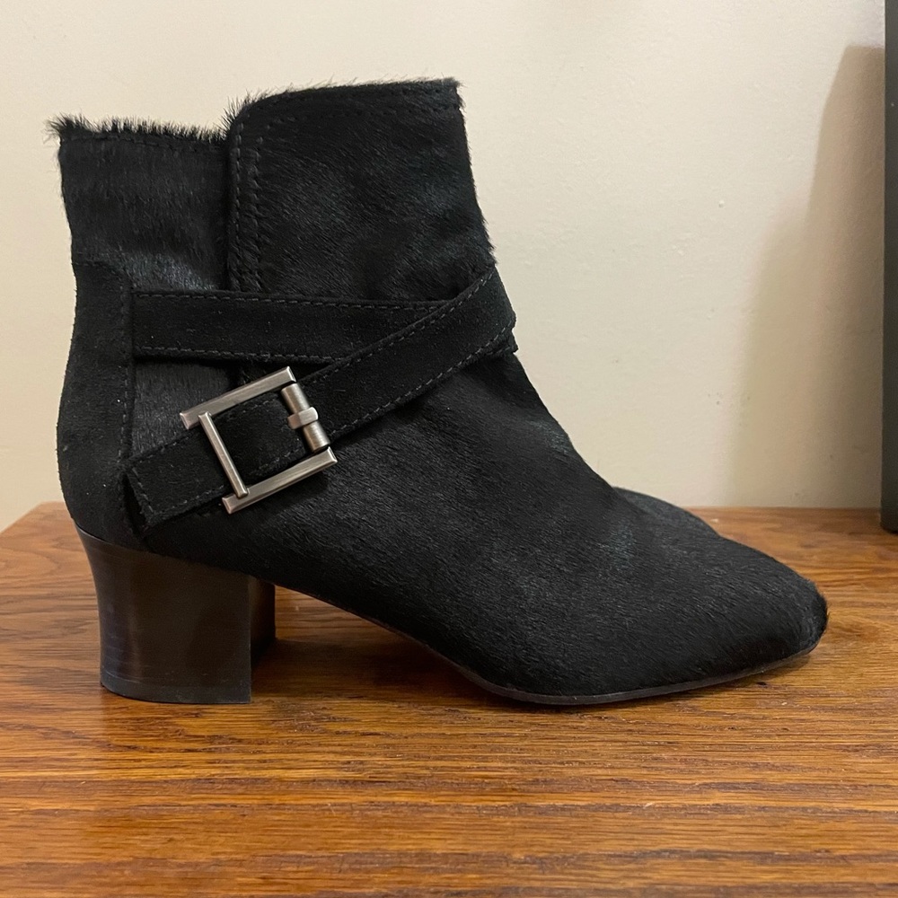 AQUATALIA BLACK PONY HAIR ANKLE BOOTS